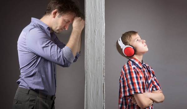 Причины гнева у ребенка и реакция родителей с учетом возраста