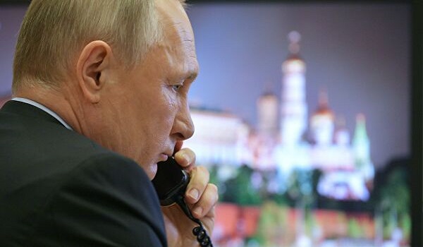 Внуки Путина общаются с дедом, когда он работает в Кремле