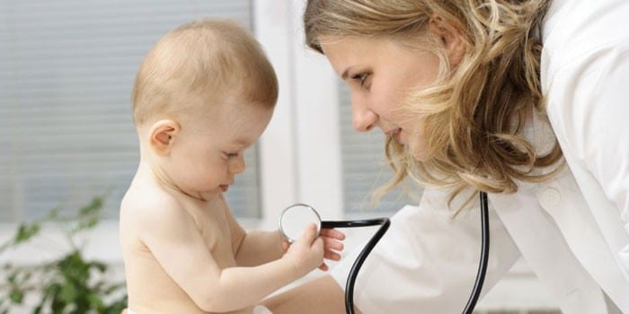 Ребенок и врач