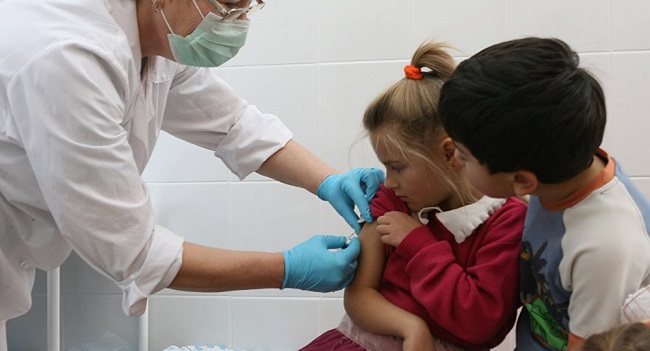 Чем грозит приостановка плановой вакцинации