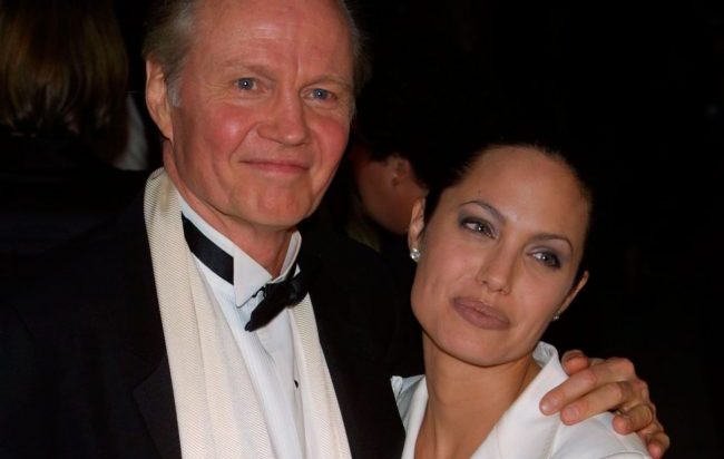 Анджелина Джоли и ее отец - Джон Войт