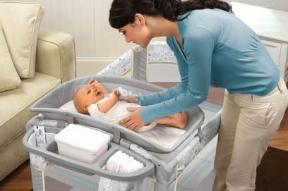 Пеленальный столик: как выбрать модель для новорожденного
