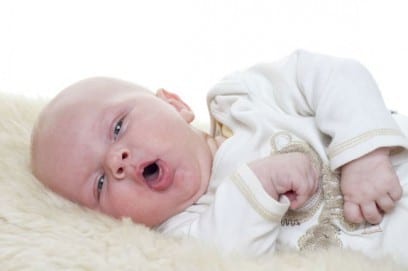 Пневмония у новорожденных: причины и лечение