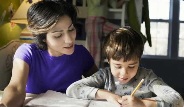 Как помочь школьнику с домашними заданиями