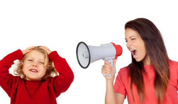 Почему нельзя кричать на ребенка