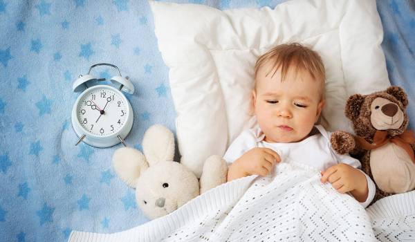 Как установить режим сна ребенка