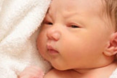 Причины и лечение желтухи у новорожденного ребенка