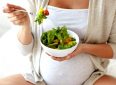 Каких продуктов лучше избегать при беременности