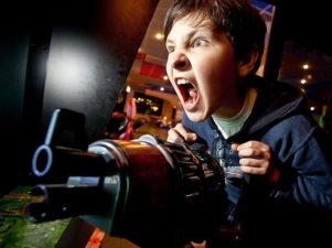 Обучают ли жестокие видеоигры детей думать и действовать агрессивно