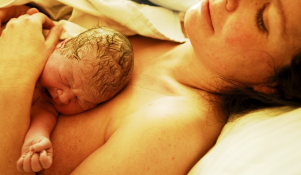 Почему вам может понадобиться эпизиотомия во время родов