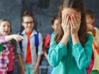 10 признаков того, что ваш ребенок стал жертвой буллинга