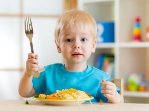 Потребности в элементах здорового питания у детей разного возраста