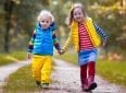 Можно ли гулять с ребенком при температуре и во время болезни