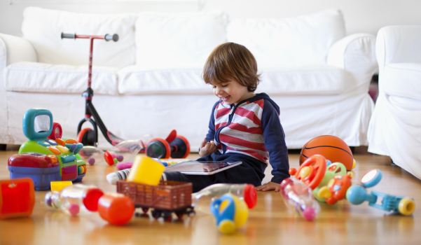 Почему у ребенка не должно быть много игрушек