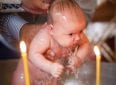 Когда крестить ребенка после рождения и правильно выбрать дату