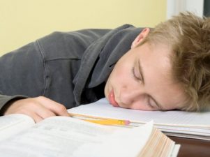 Как решить проблемы со сном у детей старшего возраста