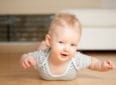 Развитие ребенка в 7 месяцев — рост и вес мальчика или девочки, чему учить малыша, режим дня и питание