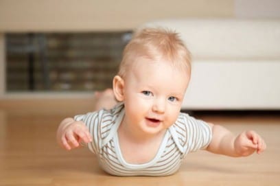 Развитие ребенка в 7 месяцев - рост и вес мальчика или девочки, чему учить малыша, режим дня и питание