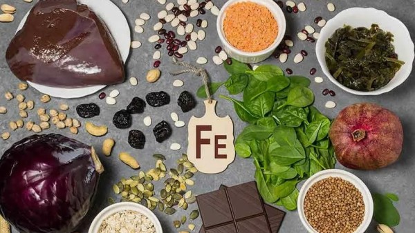 Продукты, которые полезно есть во время менструации