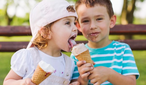 В каком возрасте детям можно давать мороженое