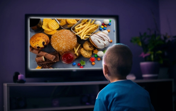Почему детям нравится телевизионная реклама