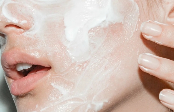 Как предотвратить шелушение кожи на лице
