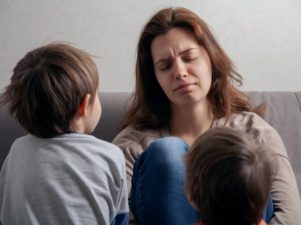 Что такое эмоционально недоступный родитель