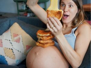 Почему вы жаждете определенных продуктов, когда беременны