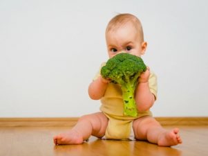 Когда у младенцев формируется пищеварительная система