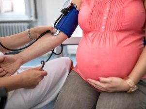 Причины высокого кровяного давления во время беременности