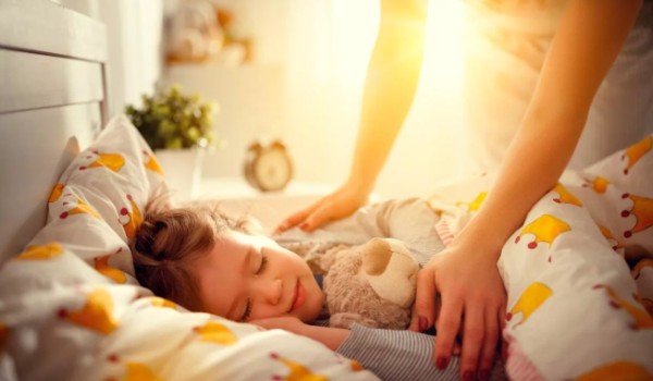 Как помочь дошкольнику спать одному