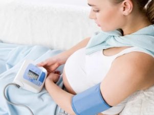 Как управлять высоким кровяным давлением во время беременности