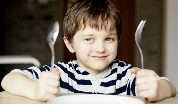 10 ошибок родителей при кормлении детей
