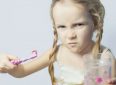 Что делать, если малыш не любит чистить зубы