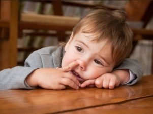 7 вредных привычек ребенка, как их предотвратить