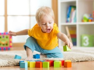 4 способа научить ребенка играть самостоятельно