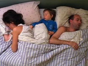 Сон с родителями снижает самооценку ребенка