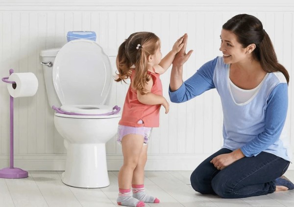 8 шагов, которым нужно следовать при приучении ребенка к туалету
