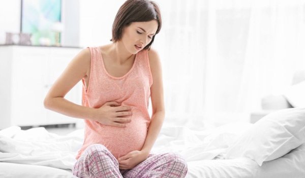 Причины запора при беременности, как с ним справиться
